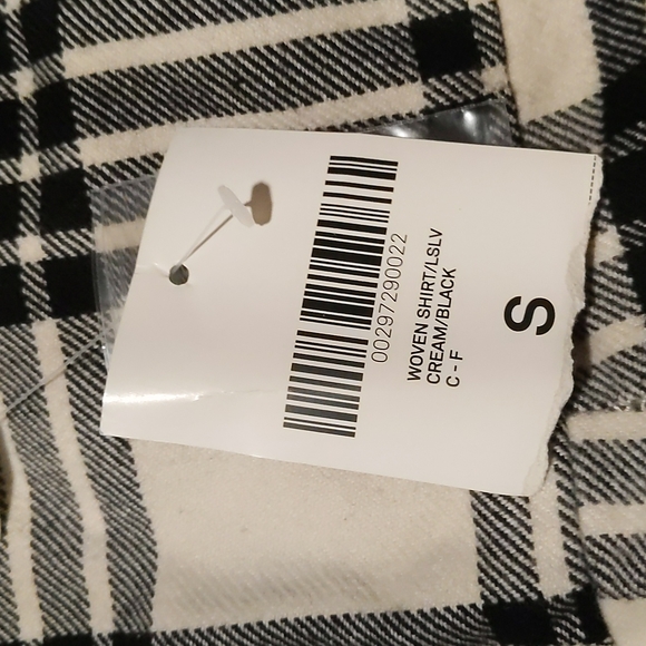 NWT Forever 21 flannel - Picture 4 of 4